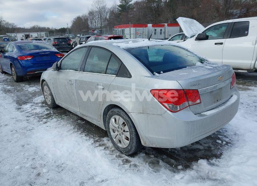 Photo 3 of 2012 Chevrolet Cruze LS (VIN 1G1PC5SH3C7252061)