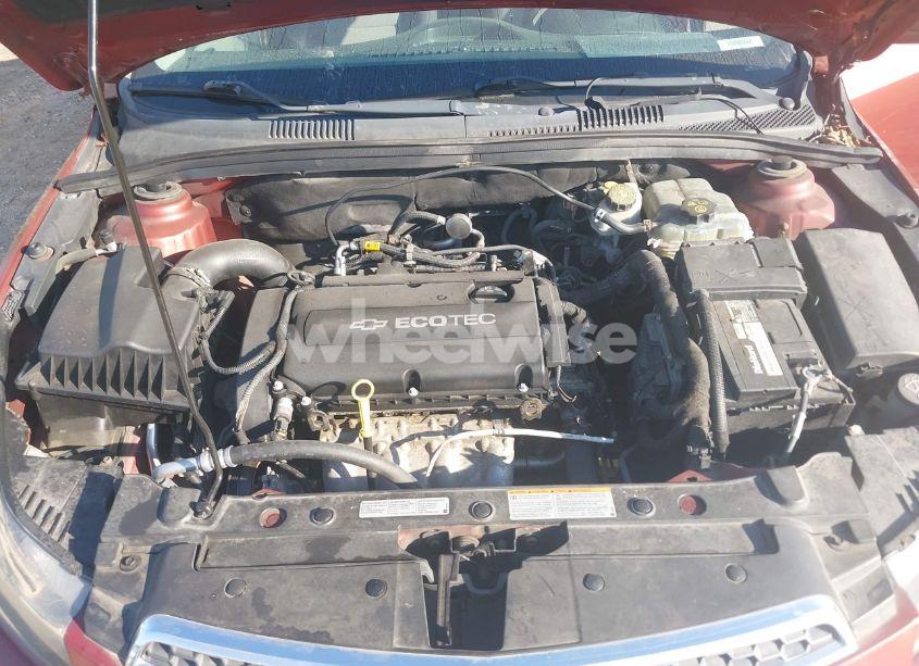 Photo 10 of 2012 Chevrolet Cruze LS (VIN 1G1PC5SH3C7263884)