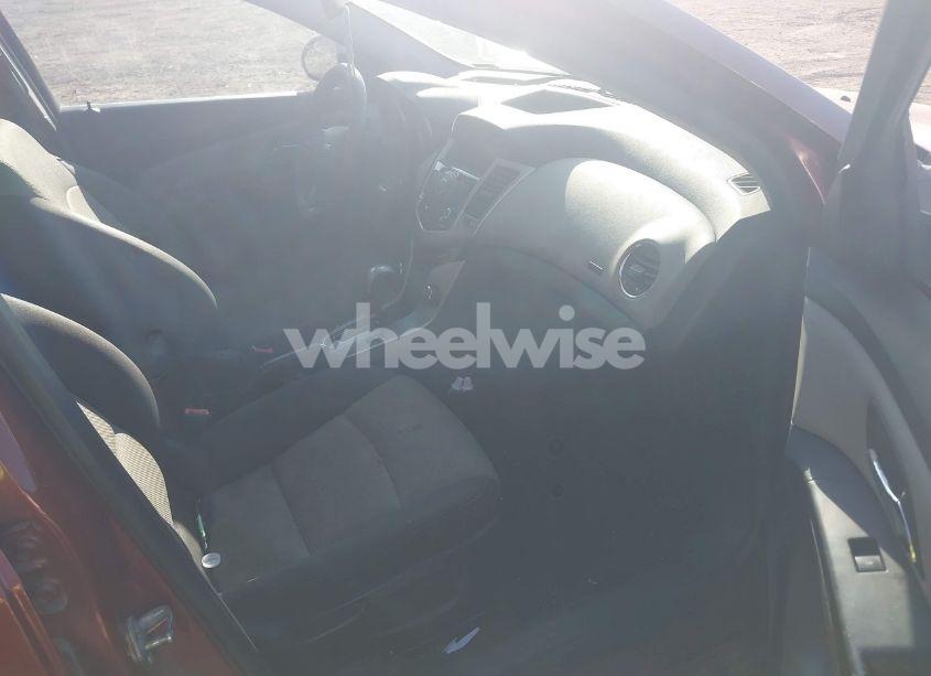 Photo 5 of 2012 Chevrolet Cruze LS (VIN 1G1PC5SH3C7263884)