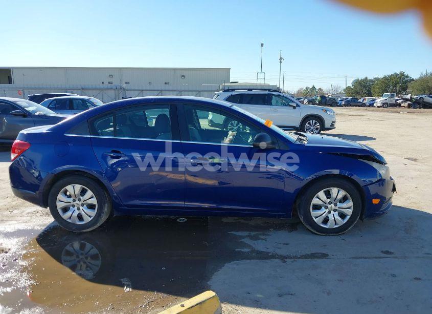 Photo 13 of 2012 Chevrolet Cruze LS (VIN 1G1PC5SH3C7339149)