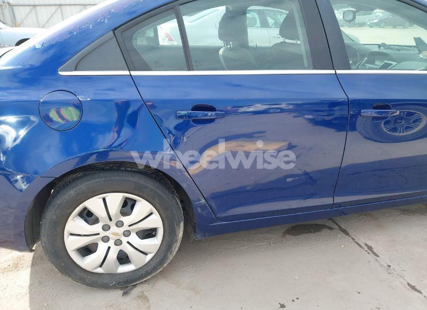 Photo 17 of 2012 Chevrolet Cruze LS (VIN 1G1PC5SH3C7339149)