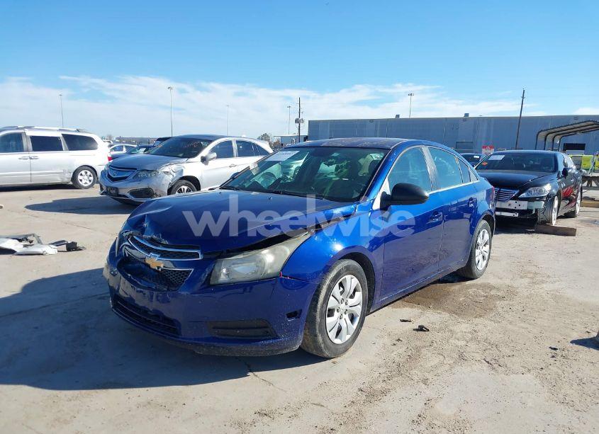 Photo 2 of 2012 Chevrolet Cruze LS (VIN 1G1PC5SH3C7339149)