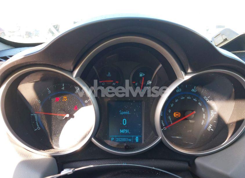 Photo 7 of 2012 Chevrolet Cruze LS (VIN 1G1PC5SH3C7339149)