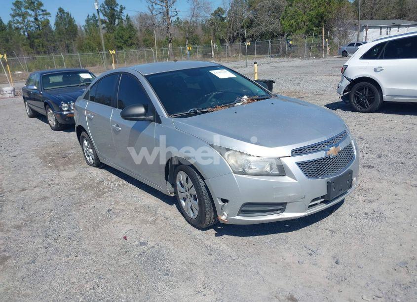 2012 Chevrolet Cruze LS (VIN 1G1PC5SH3C7342925) main photo