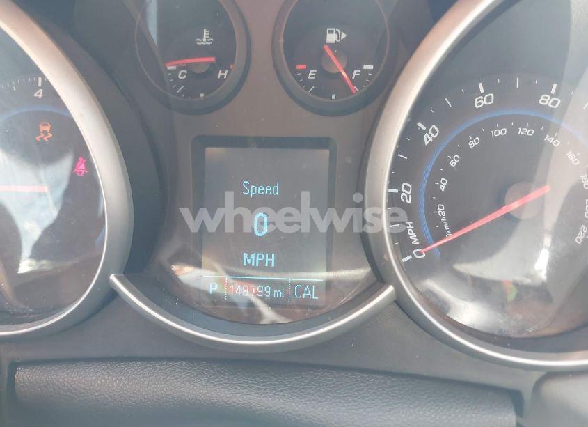 Photo 7 of 2012 Chevrolet Cruze LS (VIN 1G1PC5SH3C7342925)