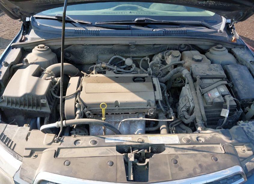 Photo 10 of 2012 Chevrolet Cruze LS (VIN 1G1PC5SH3C7343427)