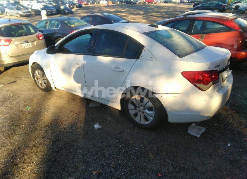 Photo 3 of 2016 Chevrolet Cruze LIMITED LS AUTO (VIN 1G1PC5SH3G7115806)