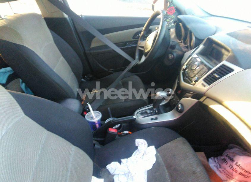 Photo 5 of 2016 Chevrolet Cruze LIMITED LS AUTO (VIN 1G1PC5SH3G7115806)