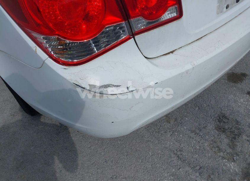 Photo 12 of 2011 Chevrolet Cruze LS (VIN 1G1PC5SH4B7117380)