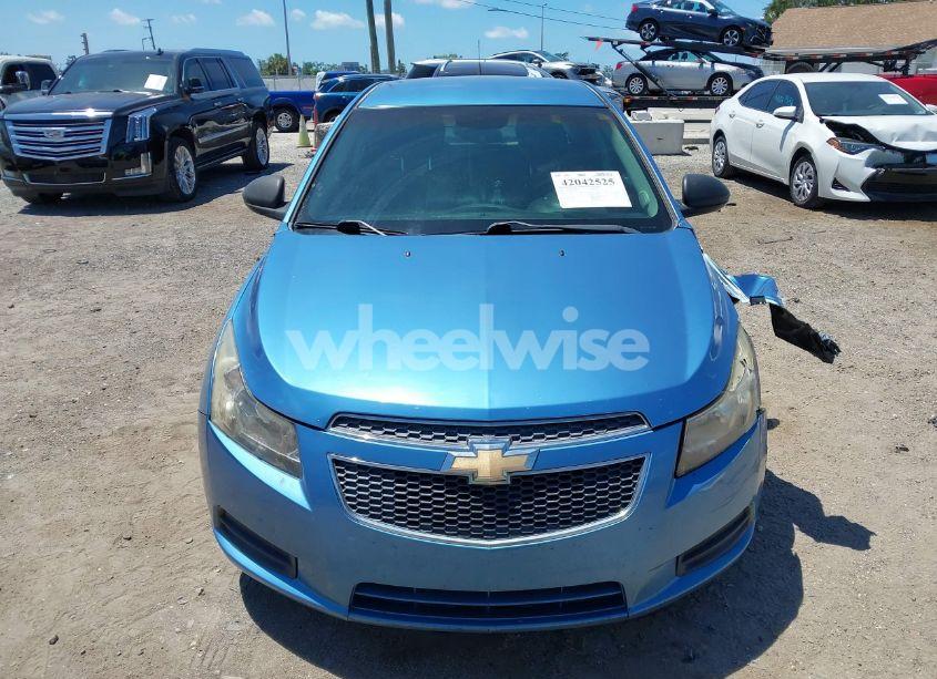 Photo 12 of 2012 Chevrolet Cruze LS (VIN 1G1PC5SH4C7116571)