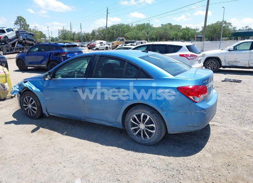 Photo 14 of 2012 Chevrolet Cruze LS (VIN 1G1PC5SH4C7116571)
