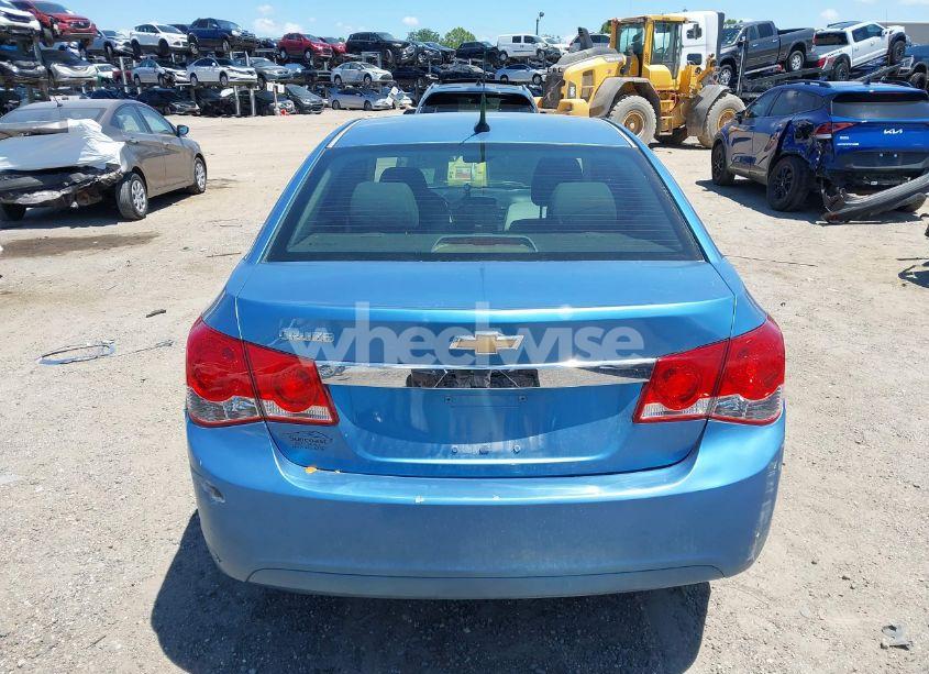 Photo 16 of 2012 Chevrolet Cruze LS (VIN 1G1PC5SH4C7116571)