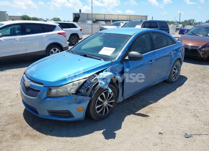Photo 2 of 2012 Chevrolet Cruze LS (VIN 1G1PC5SH4C7116571)