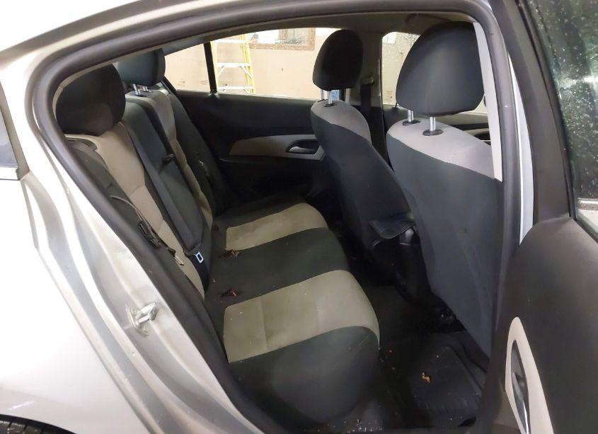 Photo 8 of 2012 Chevrolet Cruze LS (VIN 1G1PC5SH4C7176740)