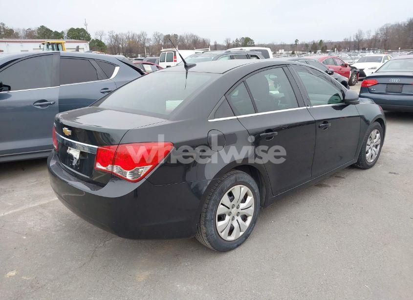 Photo 4 of 2012 Chevrolet Cruze LS (VIN 1G1PC5SH4C7191691)