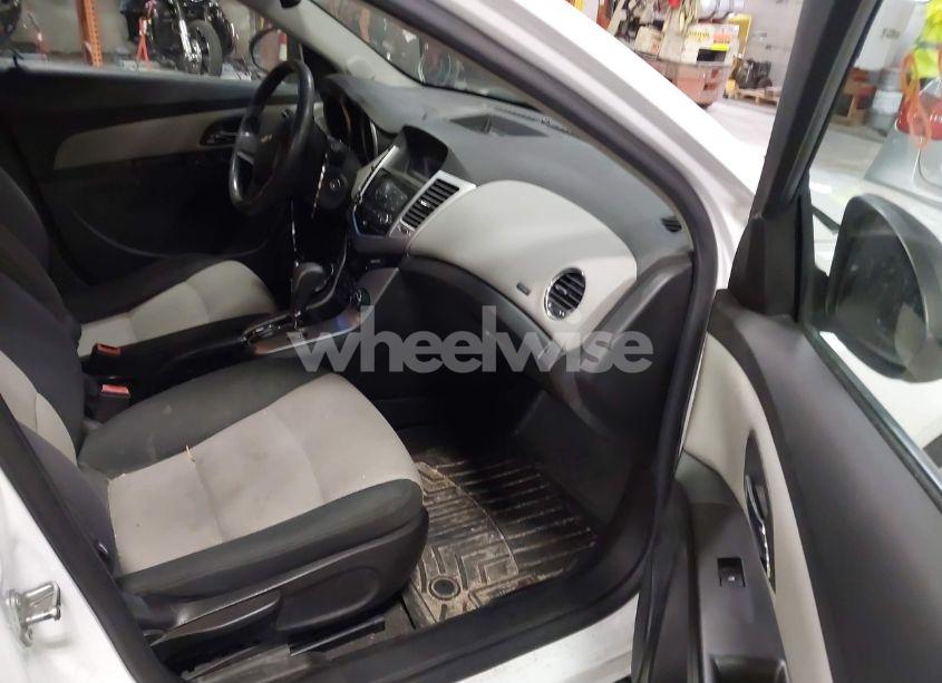 Photo 5 of 2012 Chevrolet Cruze LS (VIN 1G1PC5SH4C7242669)