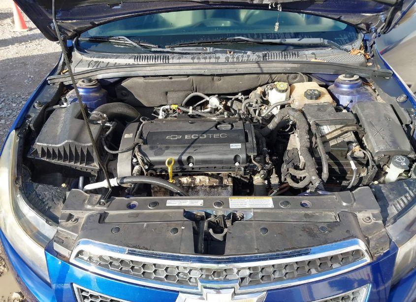 Photo 10 of 2012 Chevrolet Cruze LS (VIN 1G1PC5SH4C7271735)