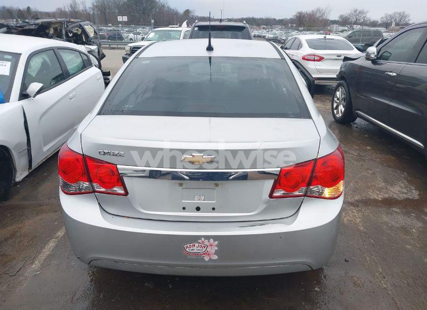 Photo 16 of 2012 Chevrolet Cruze LS (VIN 1G1PC5SH4C7288440)