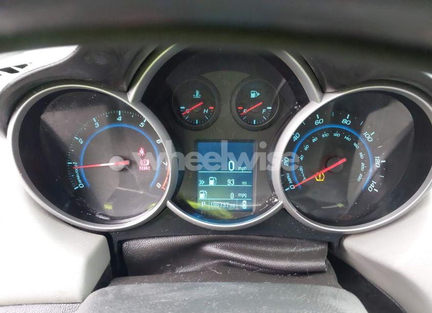 Photo 7 of 2012 Chevrolet Cruze LS (VIN 1G1PC5SH4C7288440)