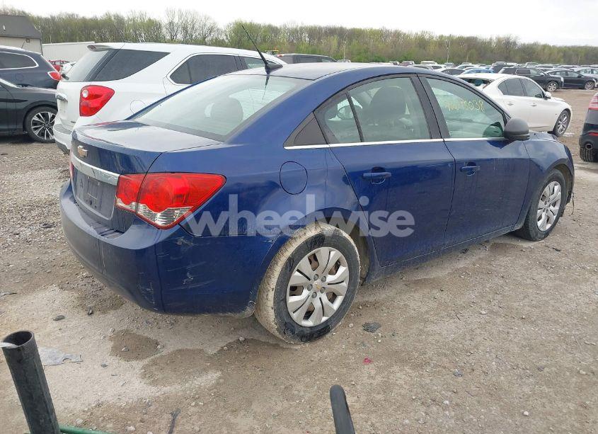 Photo 4 of 2012 Chevrolet Cruze LS (VIN 1G1PC5SH4C7291144)