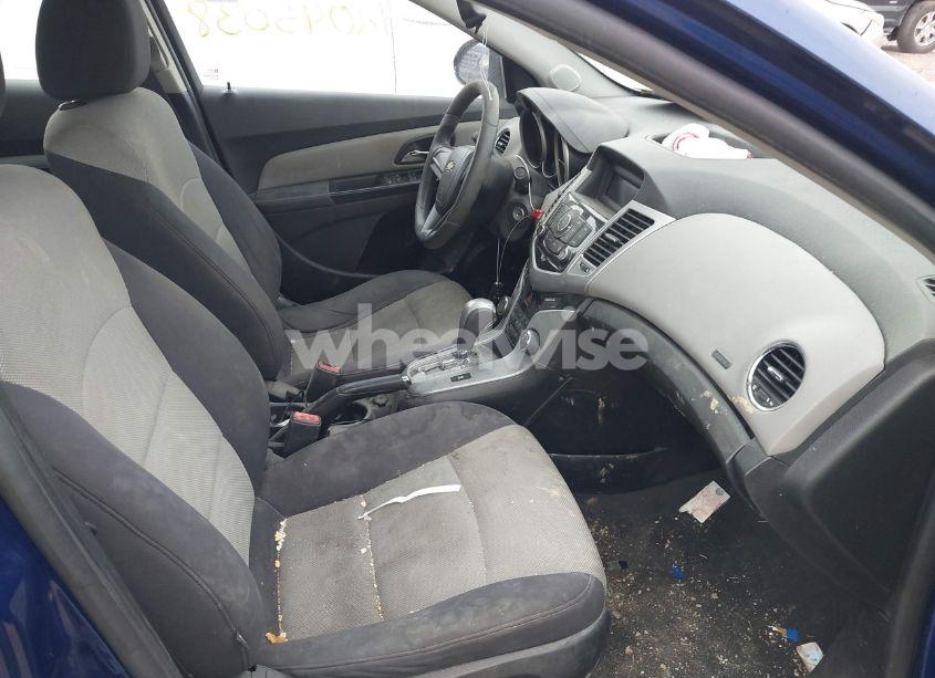 Photo 5 of 2012 Chevrolet Cruze LS (VIN 1G1PC5SH4C7291144)