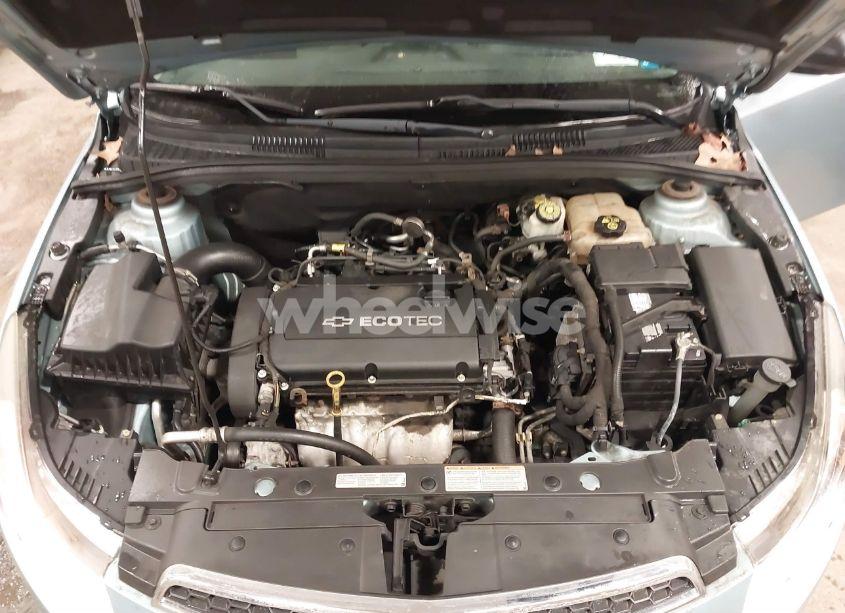 Photo 10 of 2012 Chevrolet Cruze LS (VIN 1G1PC5SH4C7297414)
