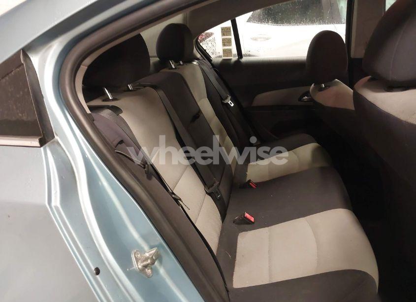 Photo 8 of 2012 Chevrolet Cruze LS (VIN 1G1PC5SH4C7297414)