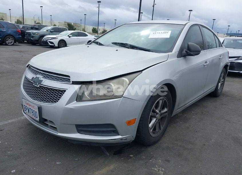 Photo 2 of 2012 Chevrolet Cruze LS (VIN 1G1PC5SH4C7300442)
