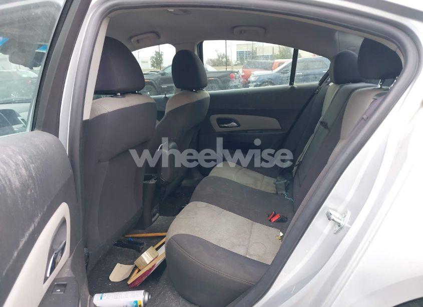 Photo 8 of 2012 Chevrolet Cruze LS (VIN 1G1PC5SH4C7300442)