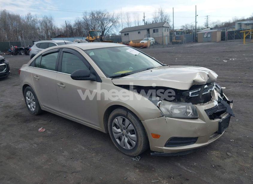 2012 Chevrolet Cruze LS (VIN 1G1PC5SH4C7327088) main photo