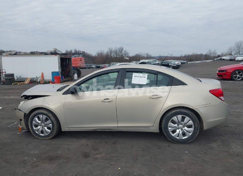 Photo 14 of 2012 Chevrolet Cruze LS (VIN 1G1PC5SH4C7327088)