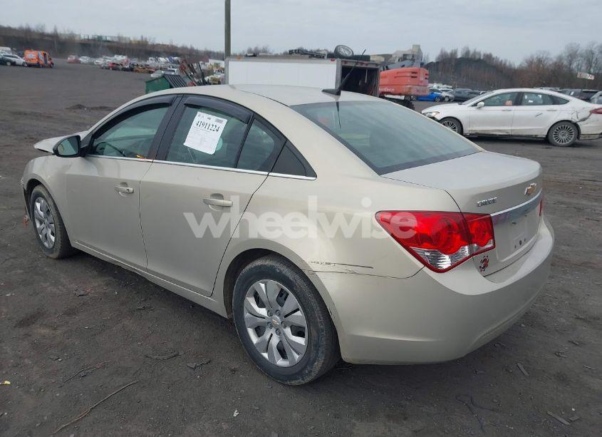 Photo 3 of 2012 Chevrolet Cruze LS (VIN 1G1PC5SH4C7327088)