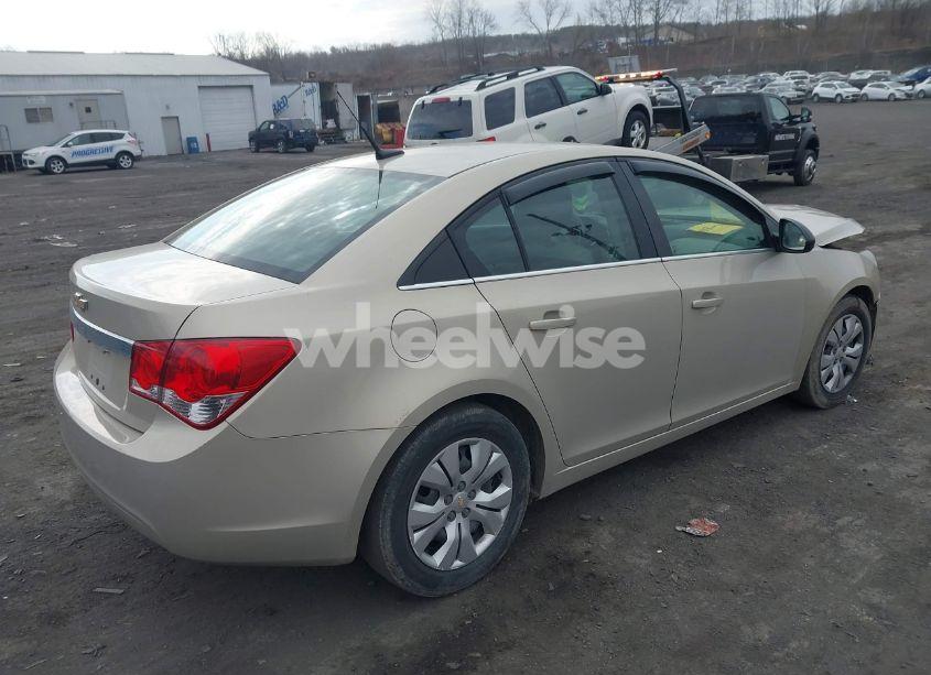 Photo 4 of 2012 Chevrolet Cruze LS (VIN 1G1PC5SH4C7327088)
