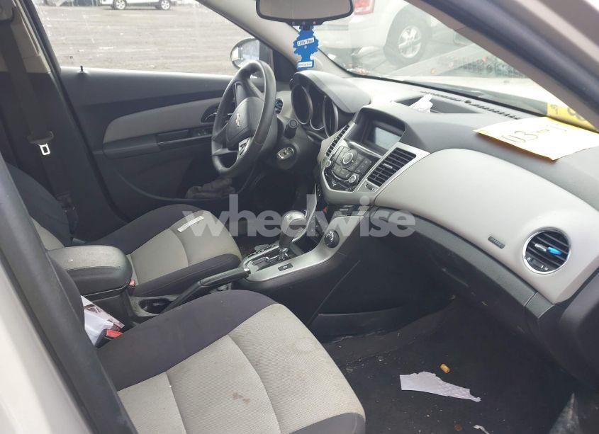 Photo 5 of 2012 Chevrolet Cruze LS (VIN 1G1PC5SH4C7327088)