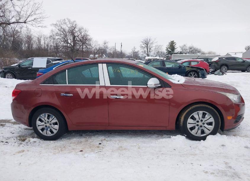 Photo 13 of 2012 Chevrolet Cruze LS (VIN 1G1PC5SH4C7390983)