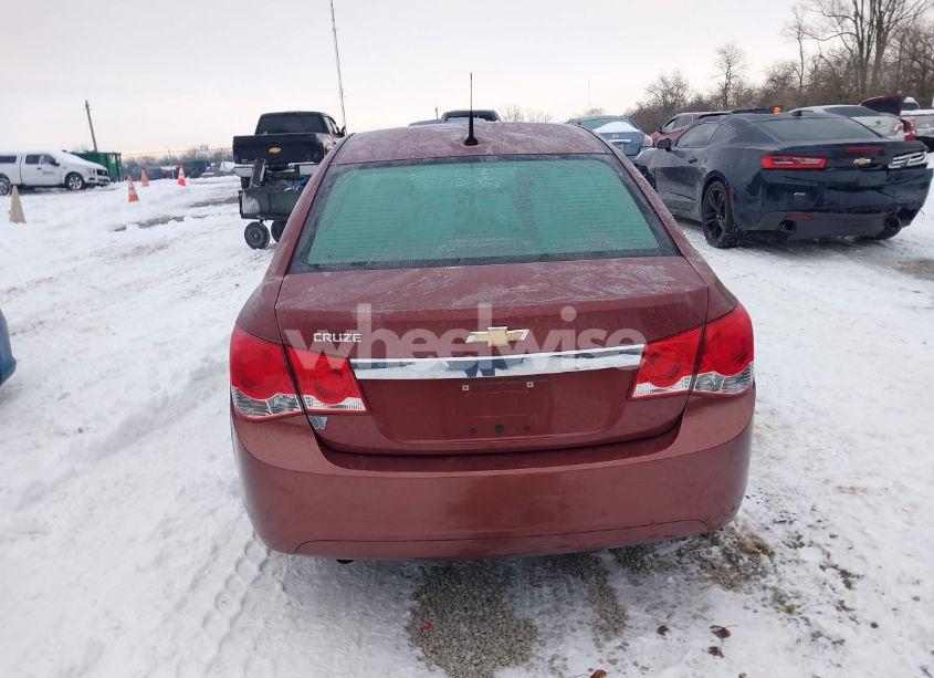 Photo 16 of 2012 Chevrolet Cruze LS (VIN 1G1PC5SH4C7390983)