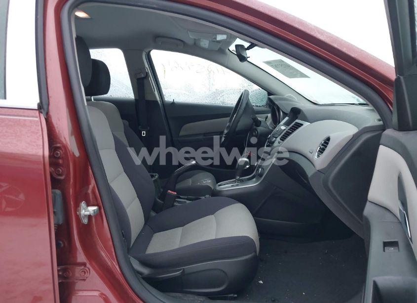 Photo 5 of 2012 Chevrolet Cruze LS (VIN 1G1PC5SH4C7390983)