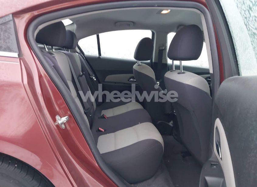 Photo 8 of 2012 Chevrolet Cruze LS (VIN 1G1PC5SH4C7390983)