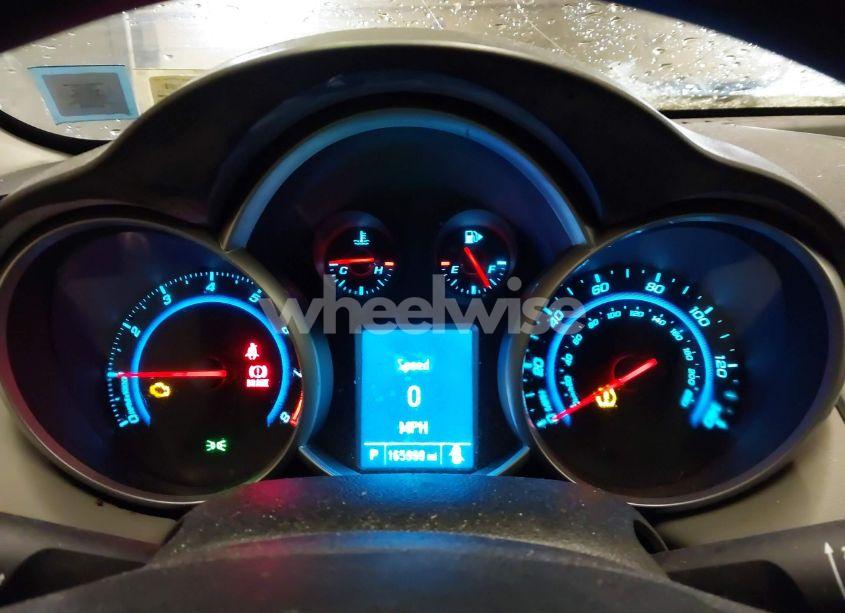 Photo 7 of 2012 Chevrolet Cruze LS (VIN 1G1PC5SH4C7408026)