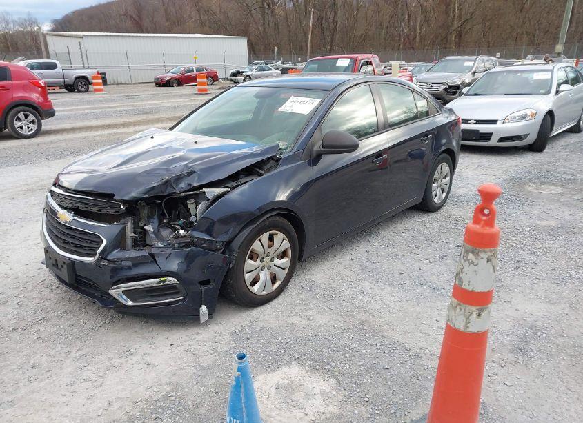 Photo 2 of 2016 Chevrolet Cruze LIMITED LS AUTO (VIN 1G1PC5SH4G7152380)
