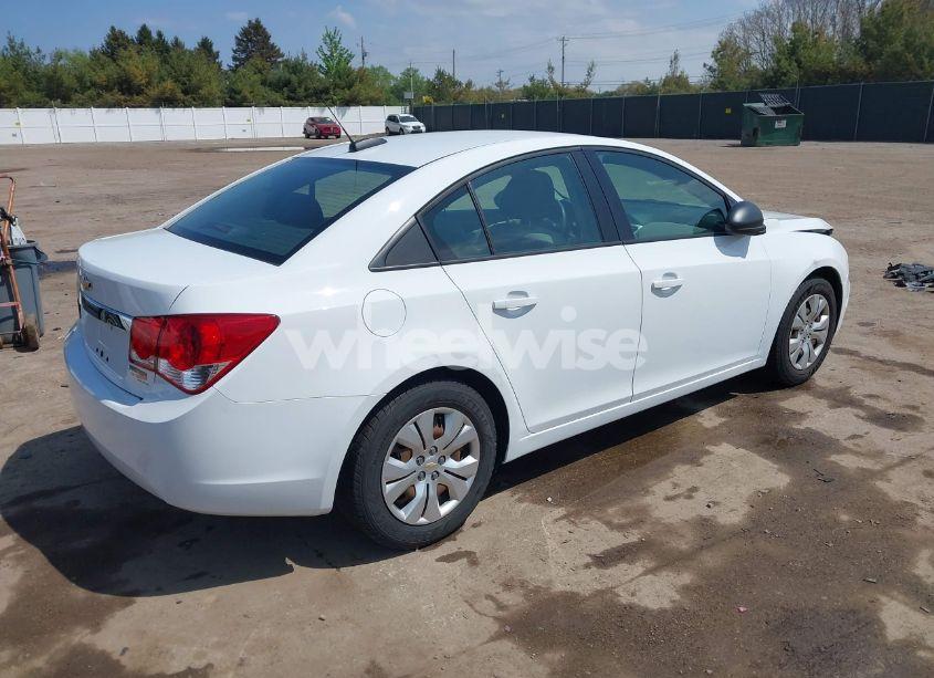 Photo 4 of 2016 Chevrolet Cruze LIMITED LS AUTO (VIN 1G1PC5SH4G7163878)
