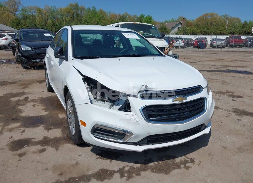 Photo 6 of 2016 Chevrolet Cruze LIMITED LS AUTO (VIN 1G1PC5SH4G7163878)