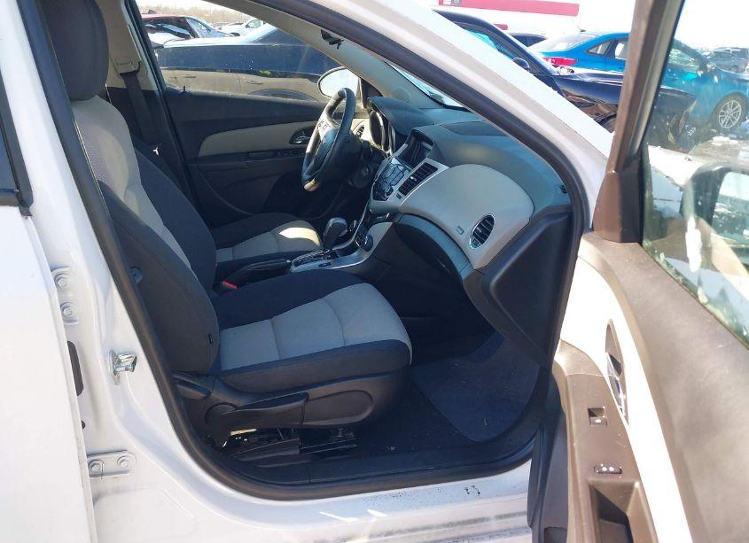 Photo 5 of 2016 Chevrolet Cruze LIMITED LS AUTO (VIN 1G1PC5SH4G7187694)