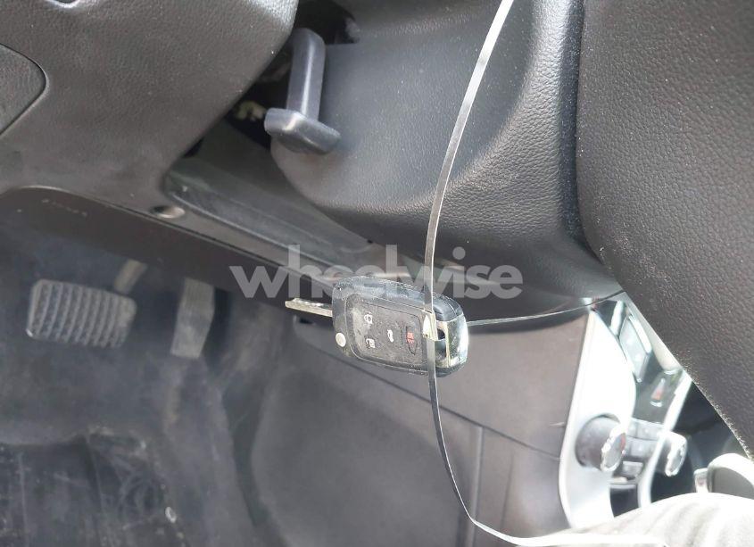 Photo 11 of 2011 Chevrolet Cruze LS (VIN 1G1PC5SH5B7190371)