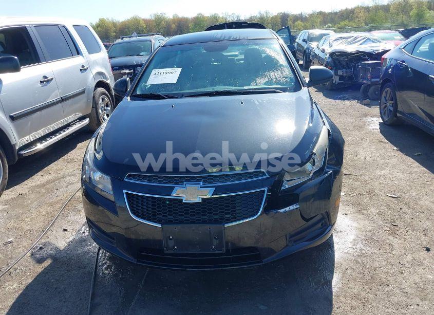 Photo 12 of 2011 Chevrolet Cruze LS (VIN 1G1PC5SH5B7254232)