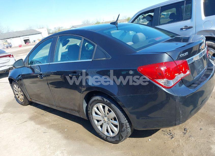 Photo 14 of 2011 Chevrolet Cruze LS (VIN 1G1PC5SH5B7254232)