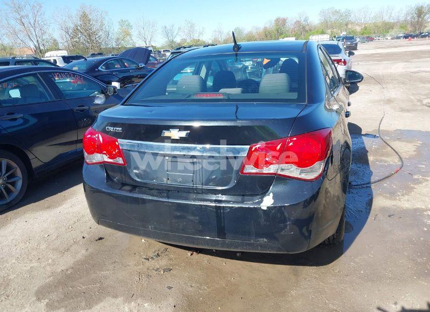 Photo 16 of 2011 Chevrolet Cruze LS (VIN 1G1PC5SH5B7254232)