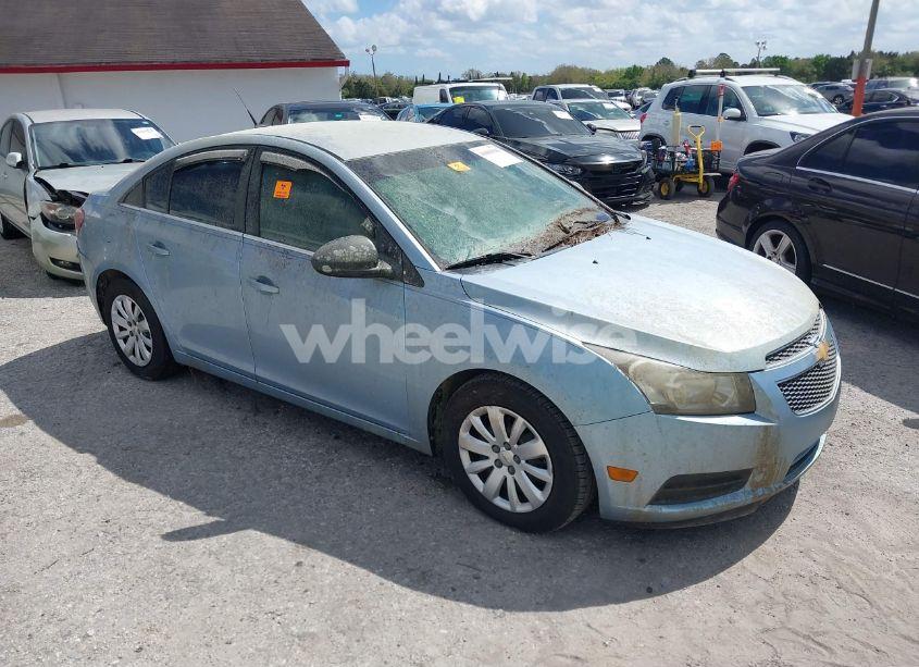 2011 Chevrolet Cruze LS (VIN 1G1PC5SH5B7275520) main photo