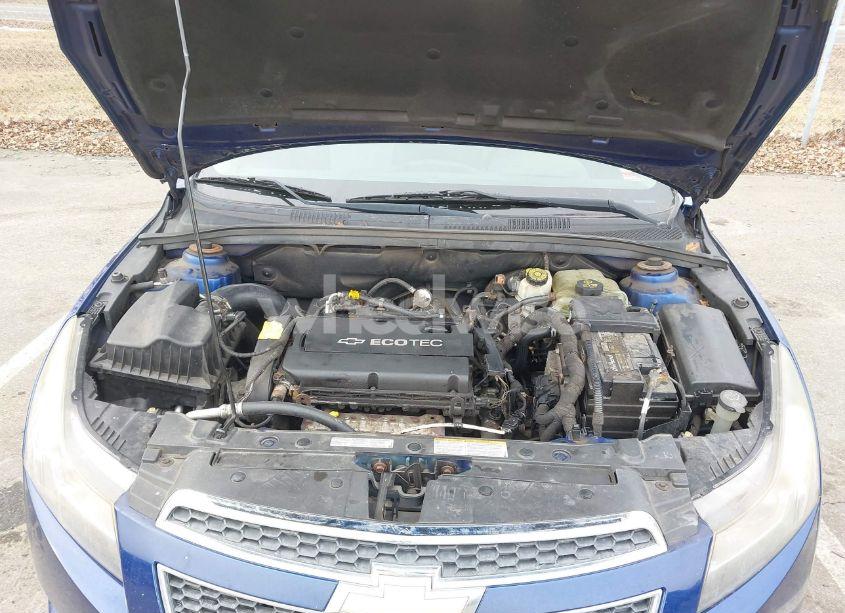 Photo 10 of 2012 Chevrolet Cruze LS (VIN 1G1PC5SH5C7194552)