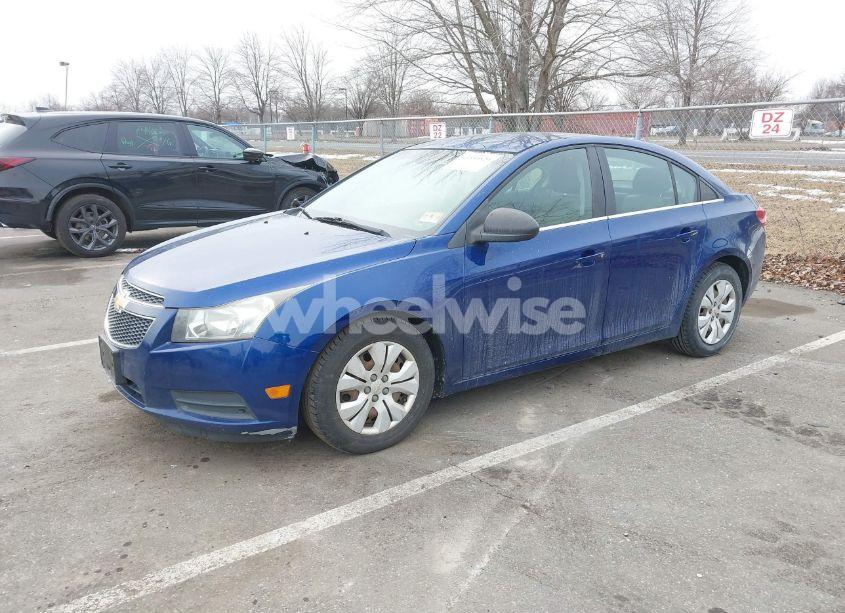 Photo 2 of 2012 Chevrolet Cruze LS (VIN 1G1PC5SH5C7194552)